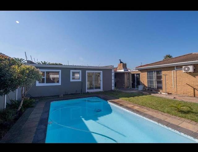 4 BEDROOM HOUSE FOR SALE IN OTTERY